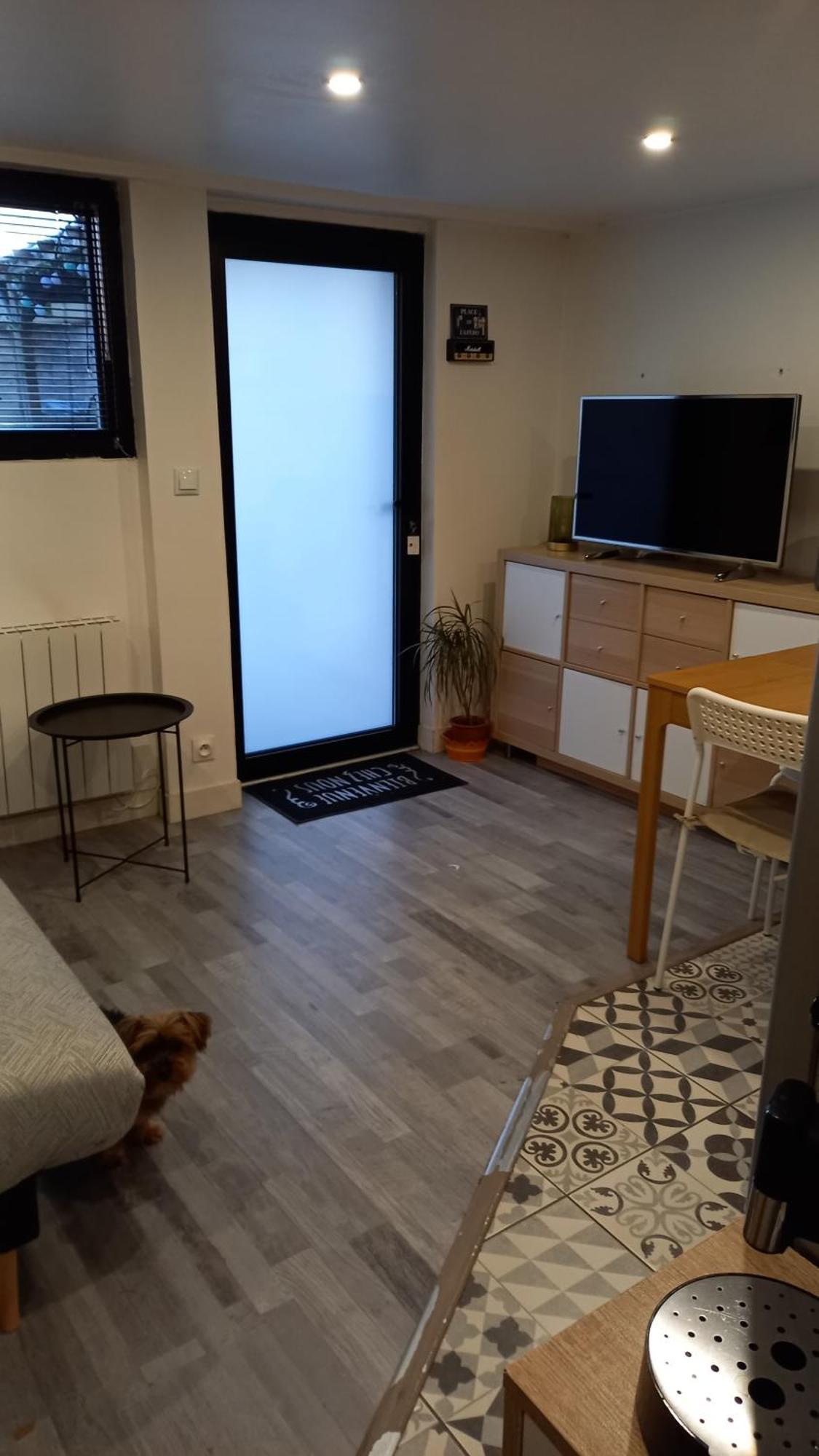 Appartement Individuel En Maison Beaumont-sur-Oise Esterno foto