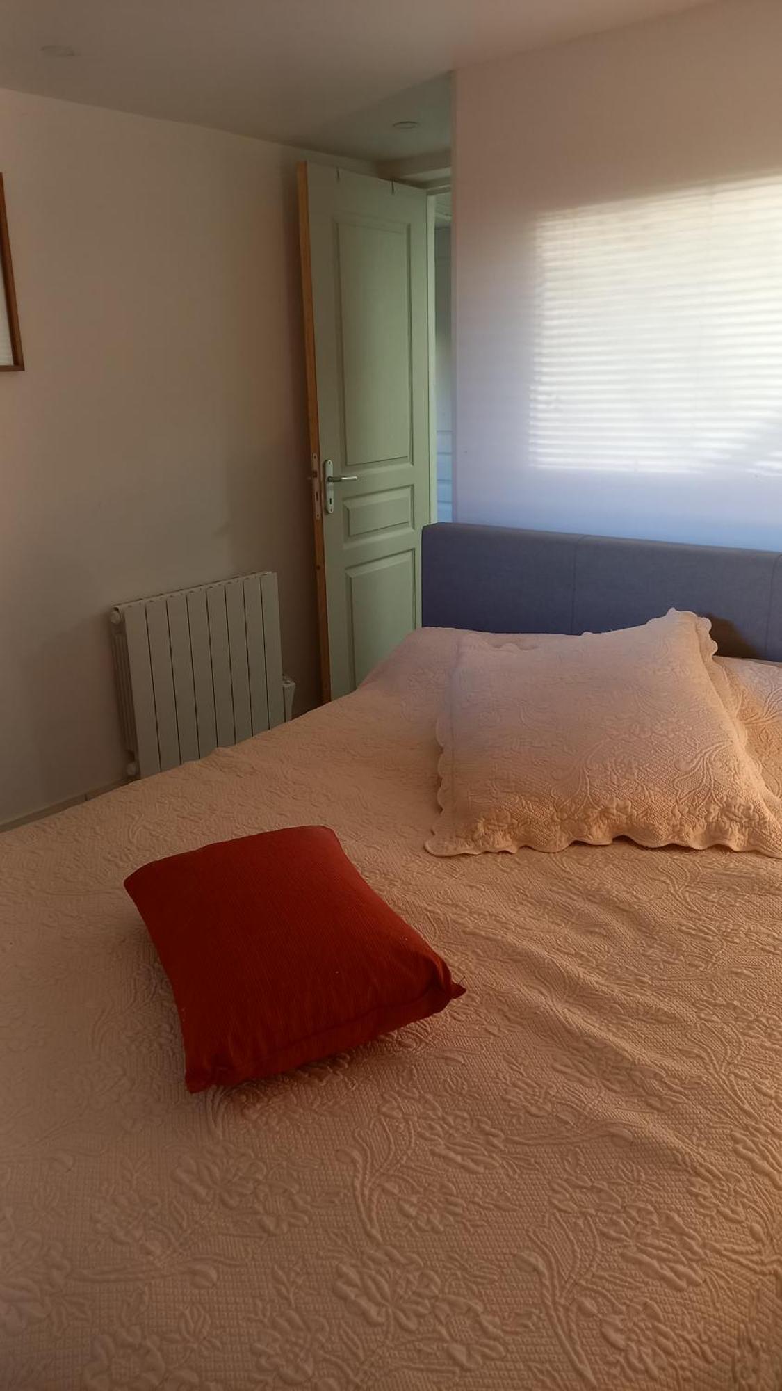 Appartement Individuel En Maison Beaumont-sur-Oise Esterno foto